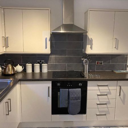 Modern 2 Bedroom Ground Floor Apartment With Parking Ripon City Centre Luaran gambar